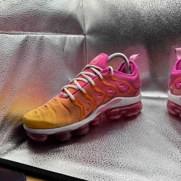 Size 8.5 Nike Air Vapormax Plus Summer Sunset Pink Womens Sneakers CI9900-600 - Picture 6 of 12